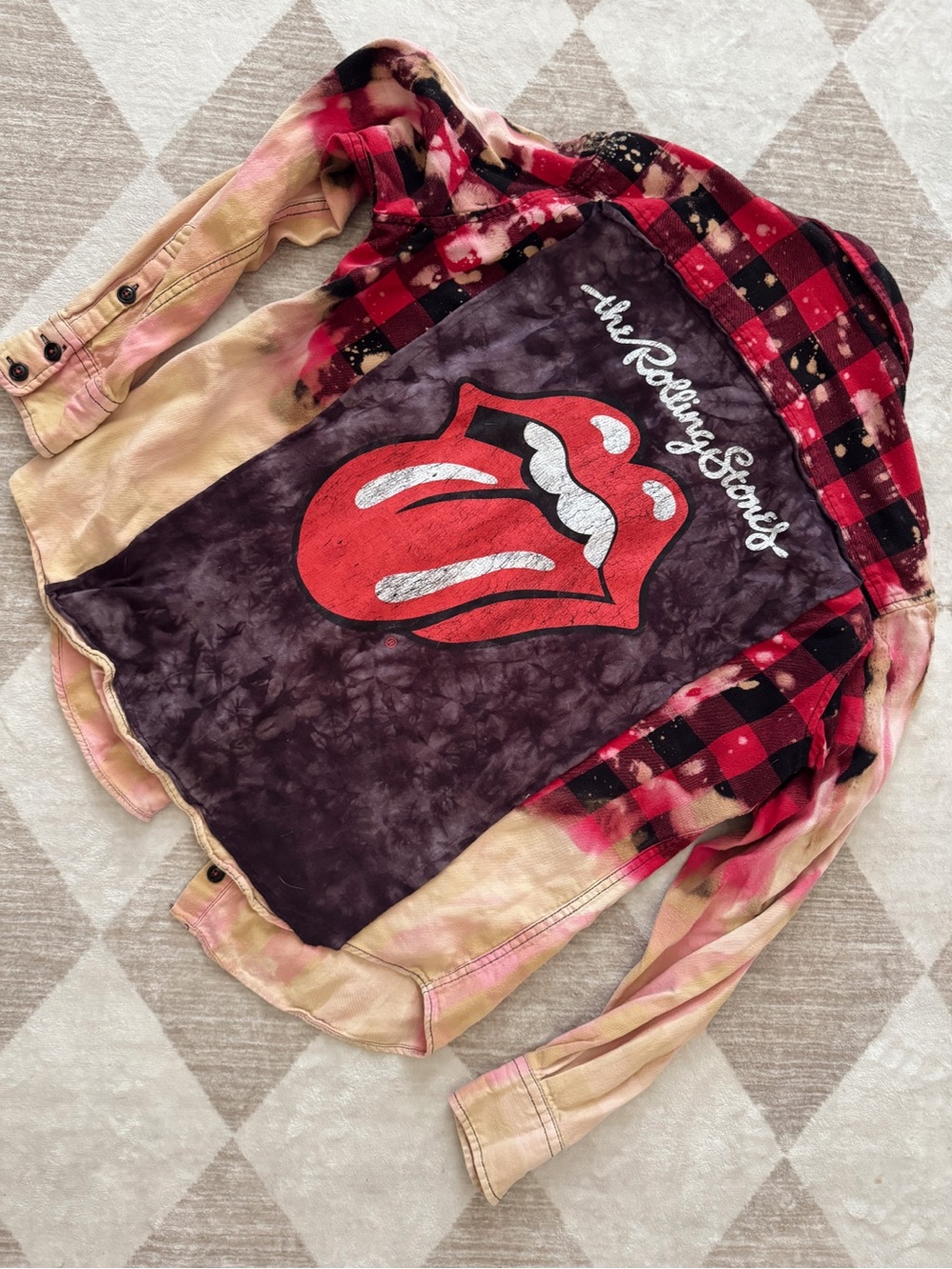 the Rolling Stones Patchwork bleached flannel - Red, Pink, Black